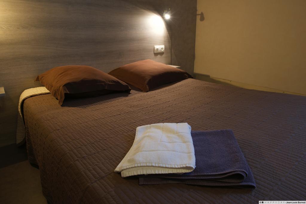 Hotel La Tente Verte Loon-Plage Quarto foto